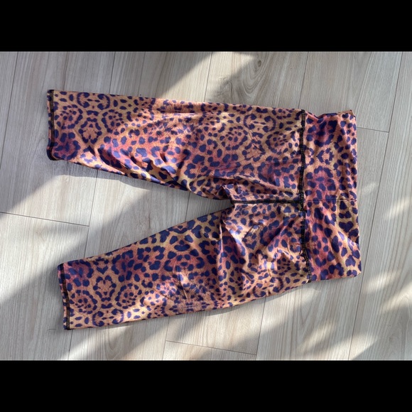 Purple Awakening Capri - Picture 3 of 4